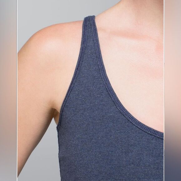 Lululemon - Mudra Tank Top Heather Blue NWT sz 6 (reversible) - Picture 5 of 8